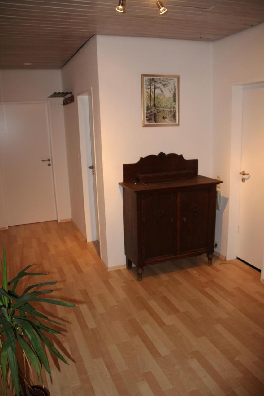 Ferienwohnung Mit 4 Schlafzimmer Fuer 2 Bis 9 Gaeste----Apartment With 4 Bedrooms For 2 To 9 Guests Nürnberg Exterior foto